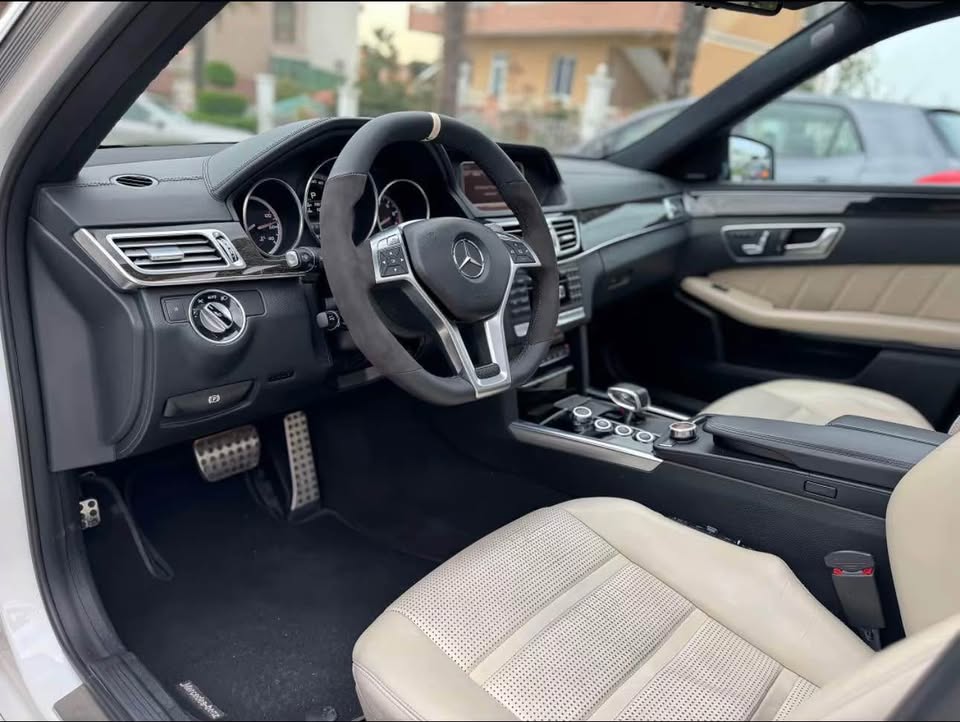 Fotoja 3 e listimit te prones me titull: Mercedes-Benz
