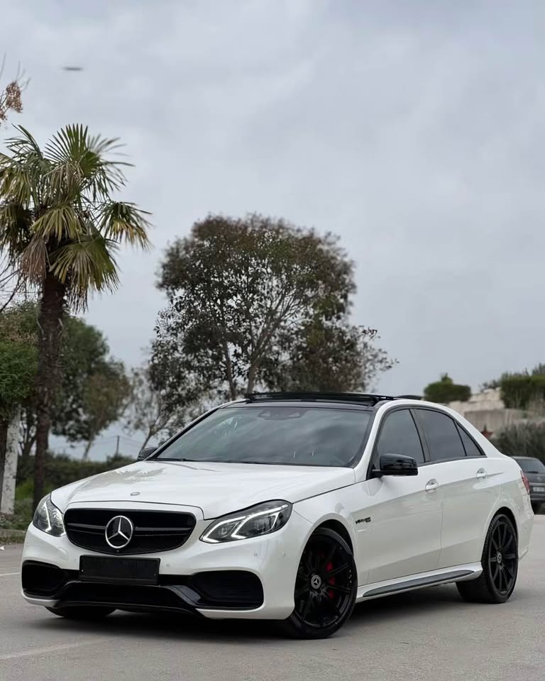 Fotoja 9 e listimit te prones me titull: Mercedes-Benz