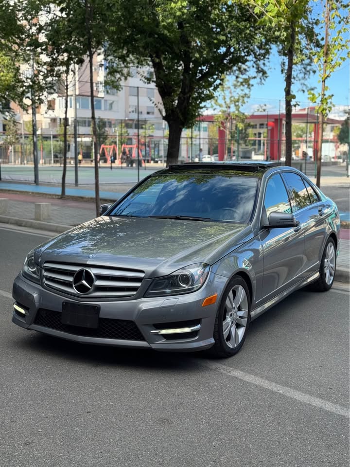 Fotoja 5 e listimit te prones me titull: Mercedes-Benz