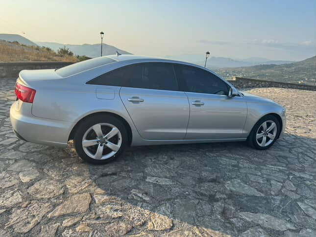Fotoja 7 e listimit te prones me titull: Audi
