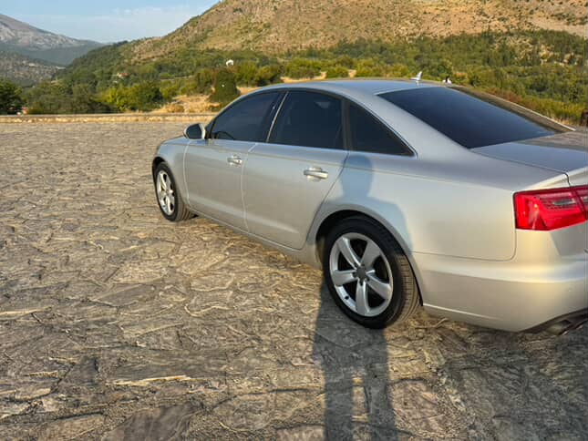 Fotoja 10 e listimit te prones me titull: Audi